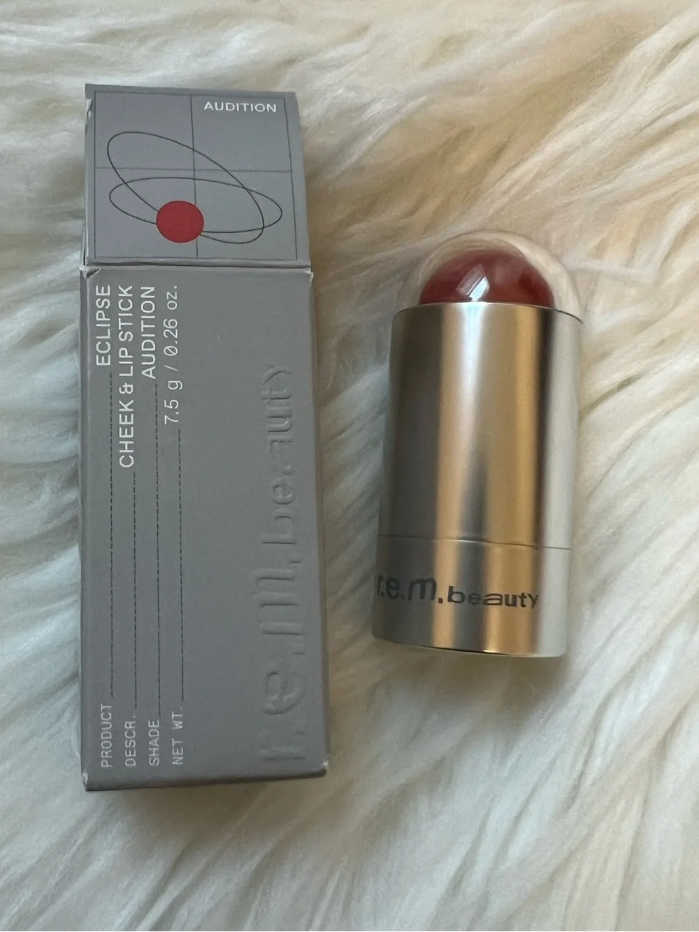 5/$35 NIB r.e.m beauty cheek & lipstick in shade audition retails $26.00 USD